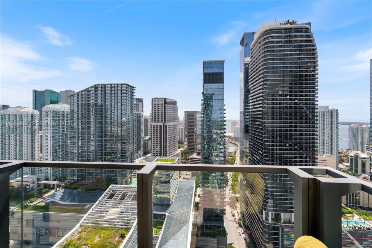 88 SW 7 Street , Unit 3403, Miami, FL 33130 Photo