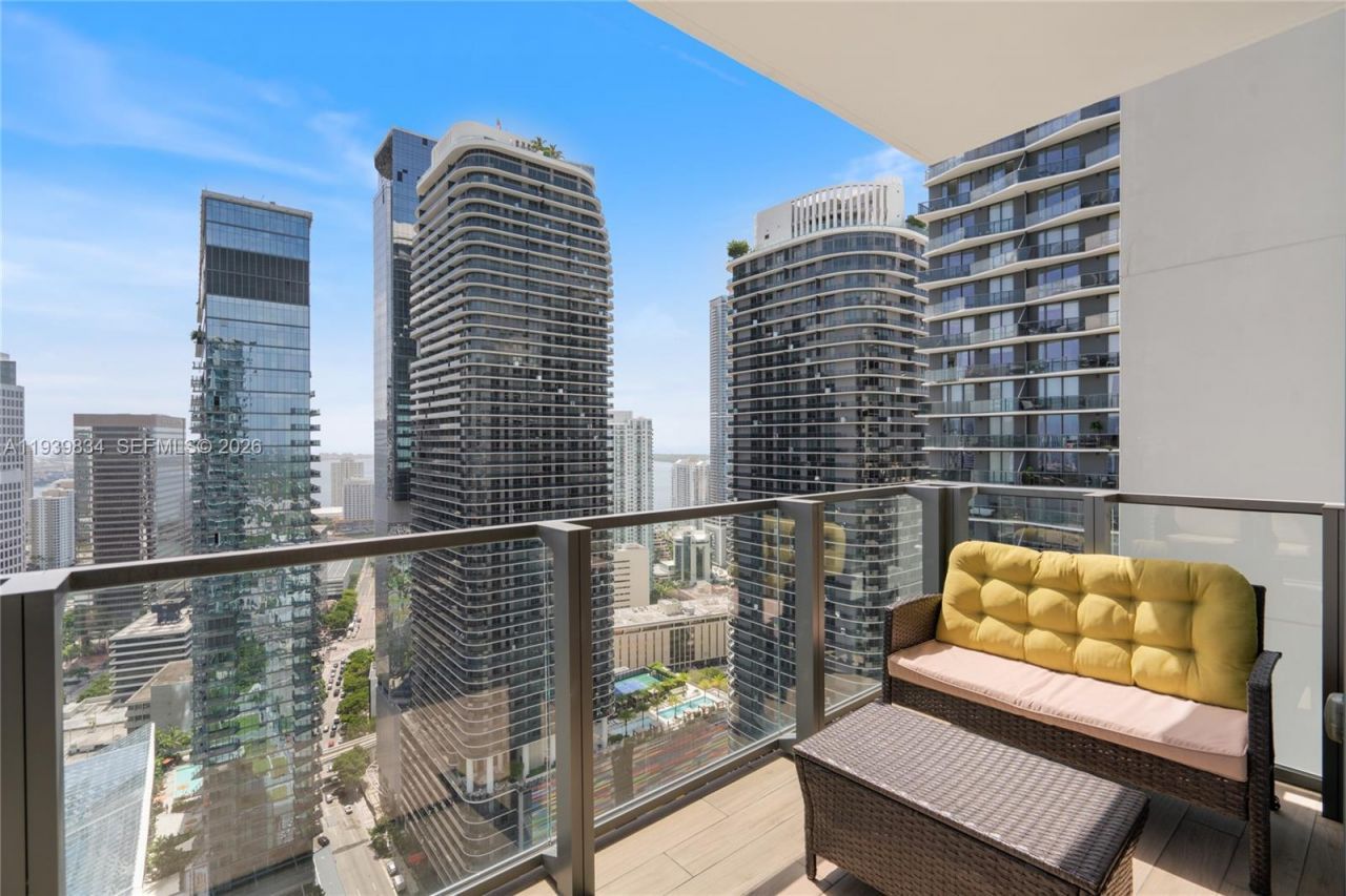 88 SW 7 Street , Unit 3403, Miami, FL 33130 Photo