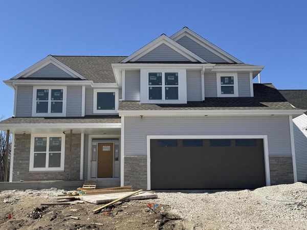 1106 OXBOW COURT, Pewaukee, WI 53072