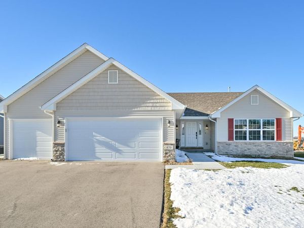 470 Jensen DRIVE, Clinton, WI 53525