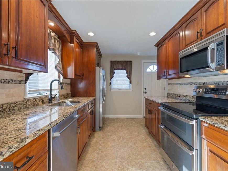 563 Deep Run Road, Perkasie, PA 18944 Main Photo