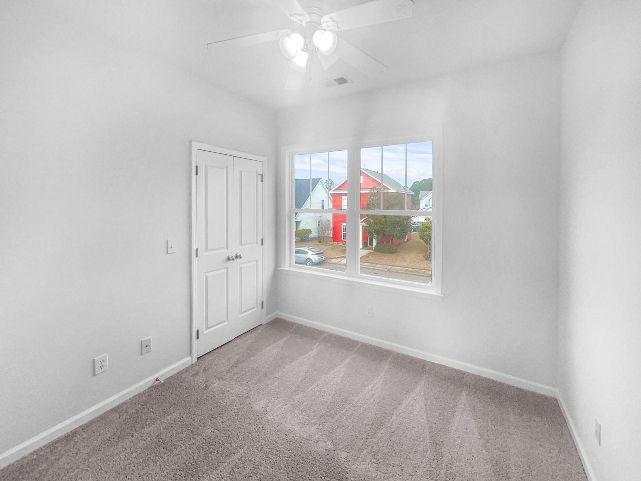 205 Trillium Avenue Photo 12