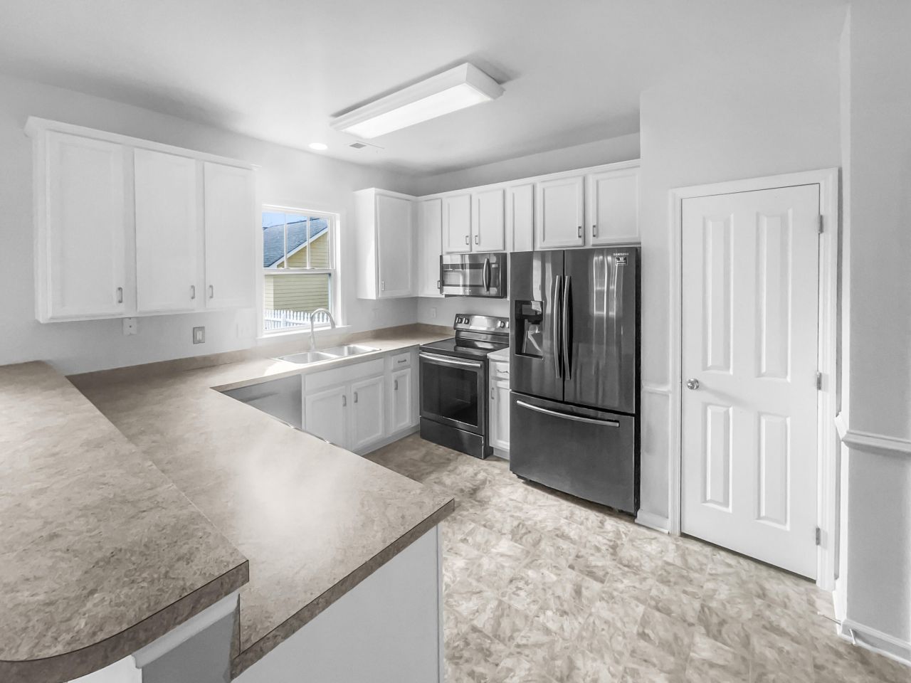 205 Trillium Avenue Photo 14