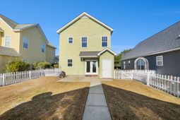 205 Trillium Avenue photo 4