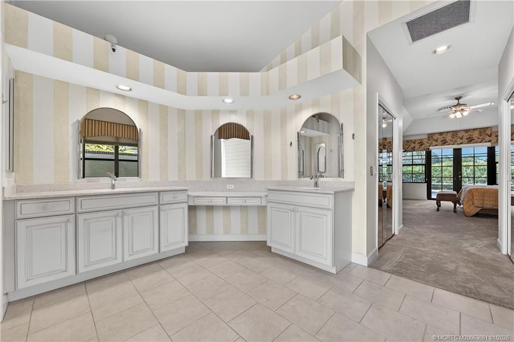 12791 NW Cinnamon Way, Palm City, FL 34990 Photo