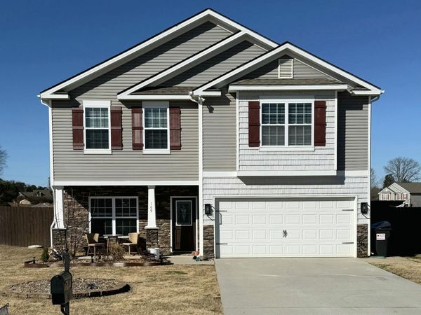 169 Cate Lane, Lenoir City, TN 37772