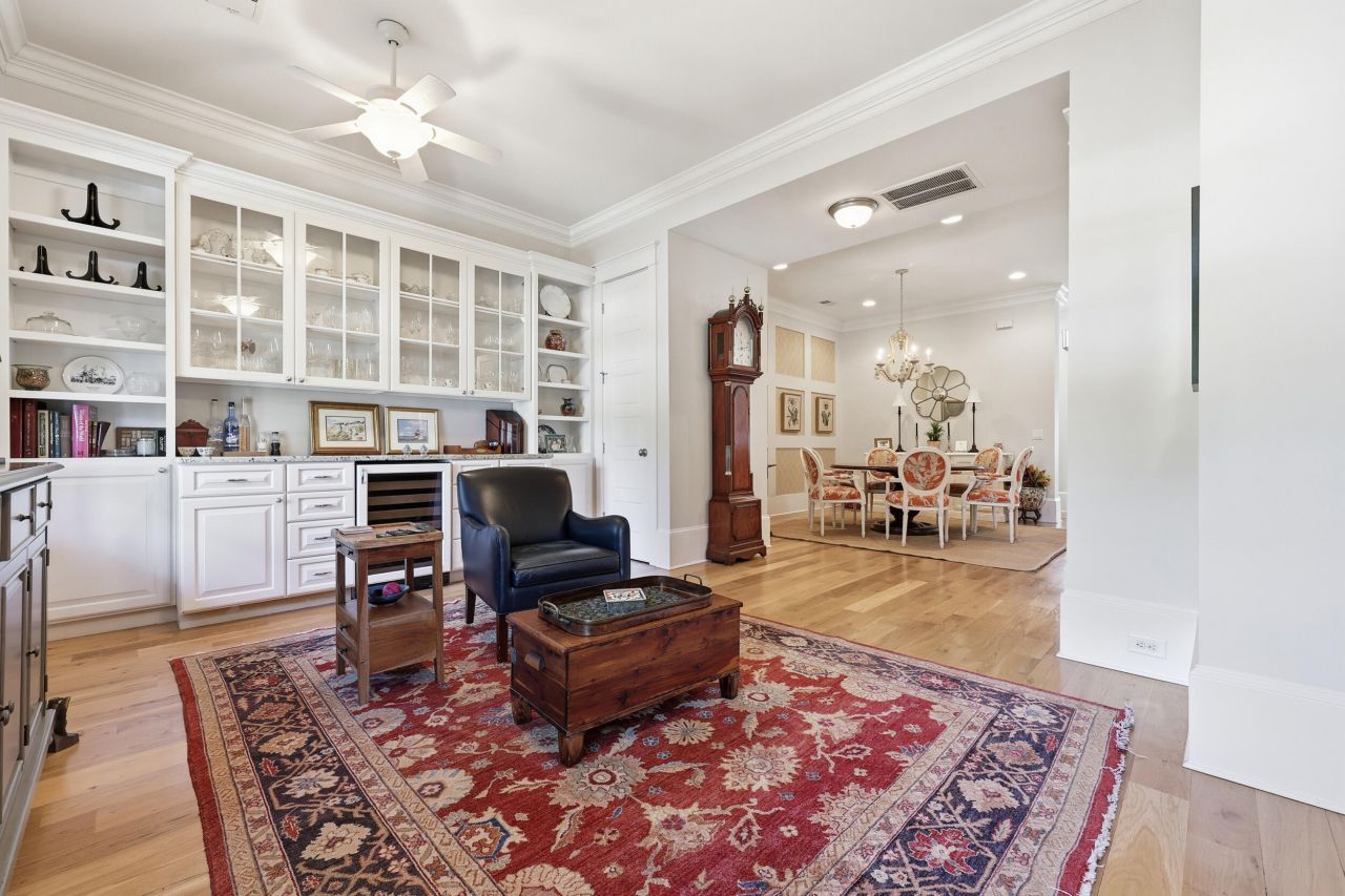 278 Island Park Drive Photo 5