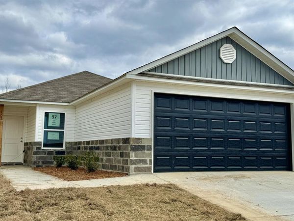 102 Sofia Drive, Maumelle, AR 72113