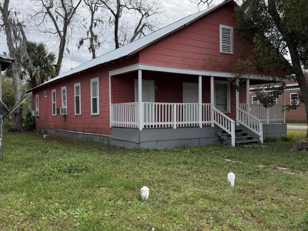 226 S THOMPSON Street, Starke, FL 32091