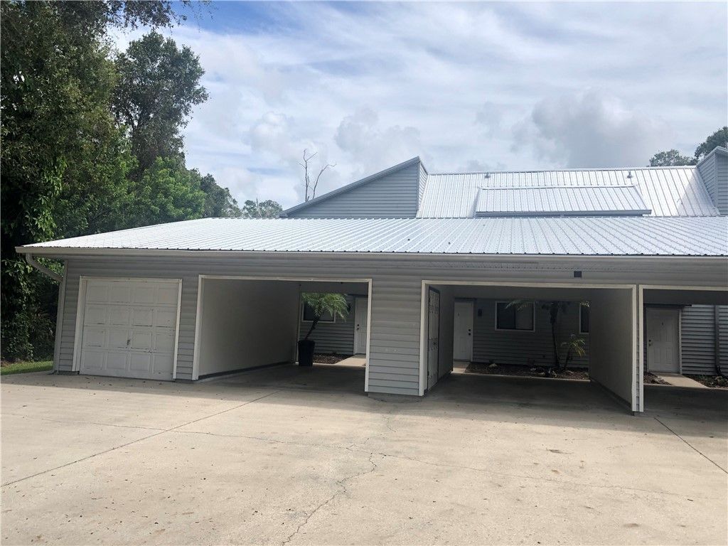 1586 43rd Avenue, Unit 1, Vero Beach, FL 32960 Photo