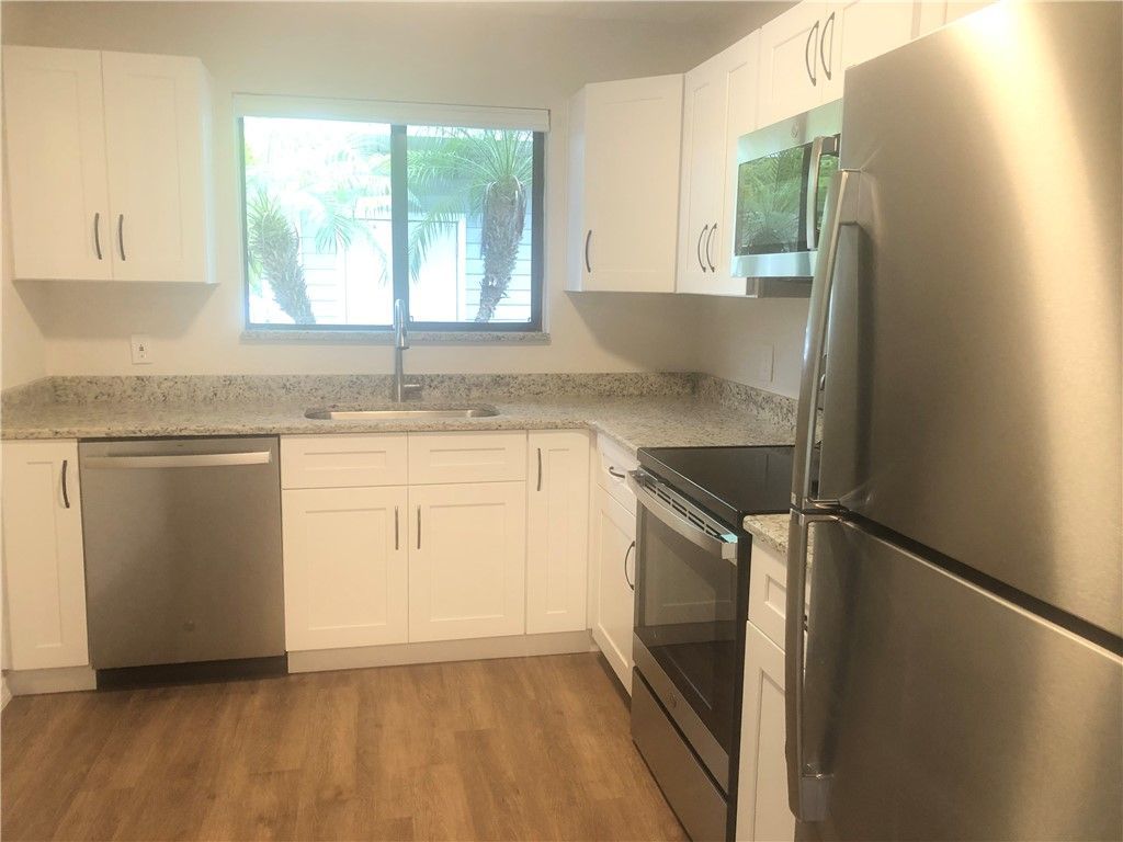 1586 43rd Avenue, Unit 1, Vero Beach, FL 32960 Photo