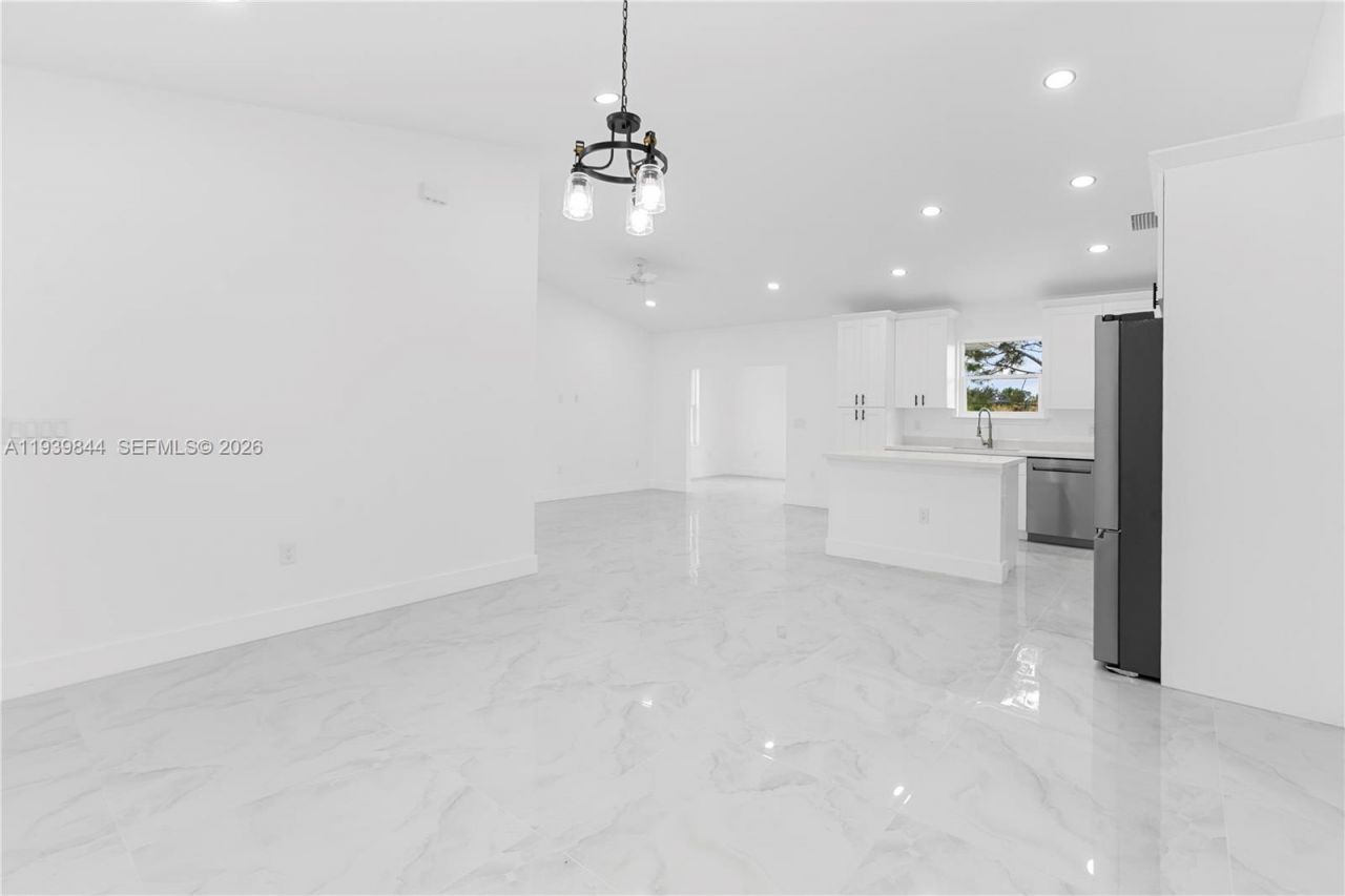 3117 W 64th W, Lehigh Acres, FL 33971 Photo