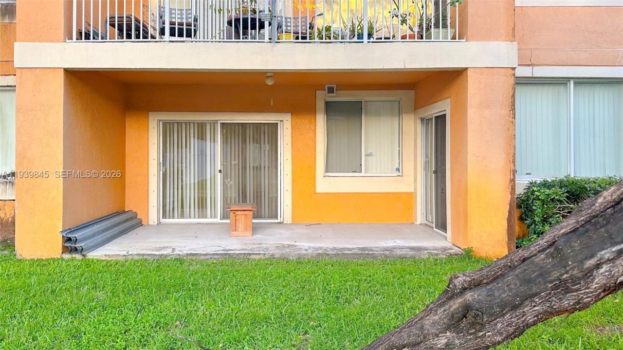 6928 SW 39th St, Unit A101, Davie, FL 33314 Photo