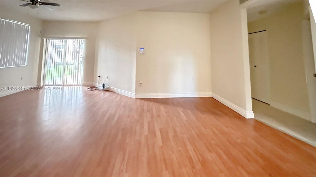 6928 SW 39th St, Unit A101, Davie, FL 33314 Photo