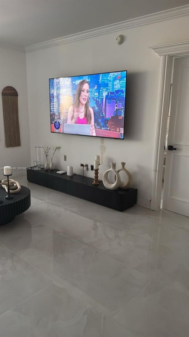 1830 S Ocean Dr, Unit 4910, Hallandale Beach, FL 33009 Photo