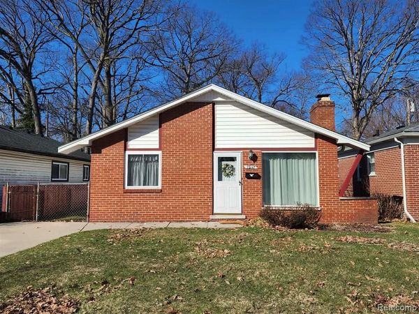 29147 Milton Avenue, Madison Heights, MI 48071