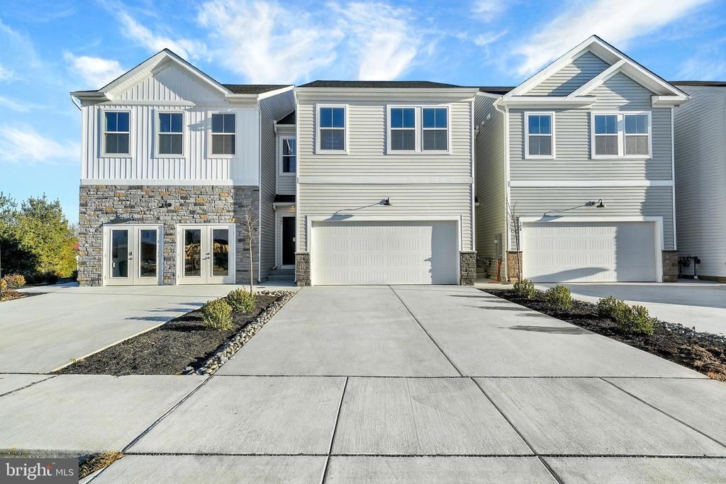 545 W North Street, Smyrna, DE 19977 Main Photo