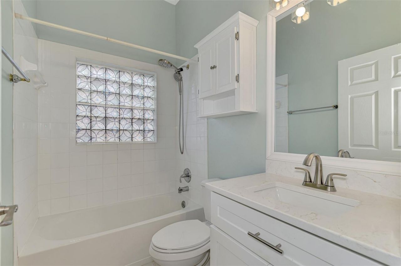 5271 Highbury Circle, Sarasota, FL 34238 Photo