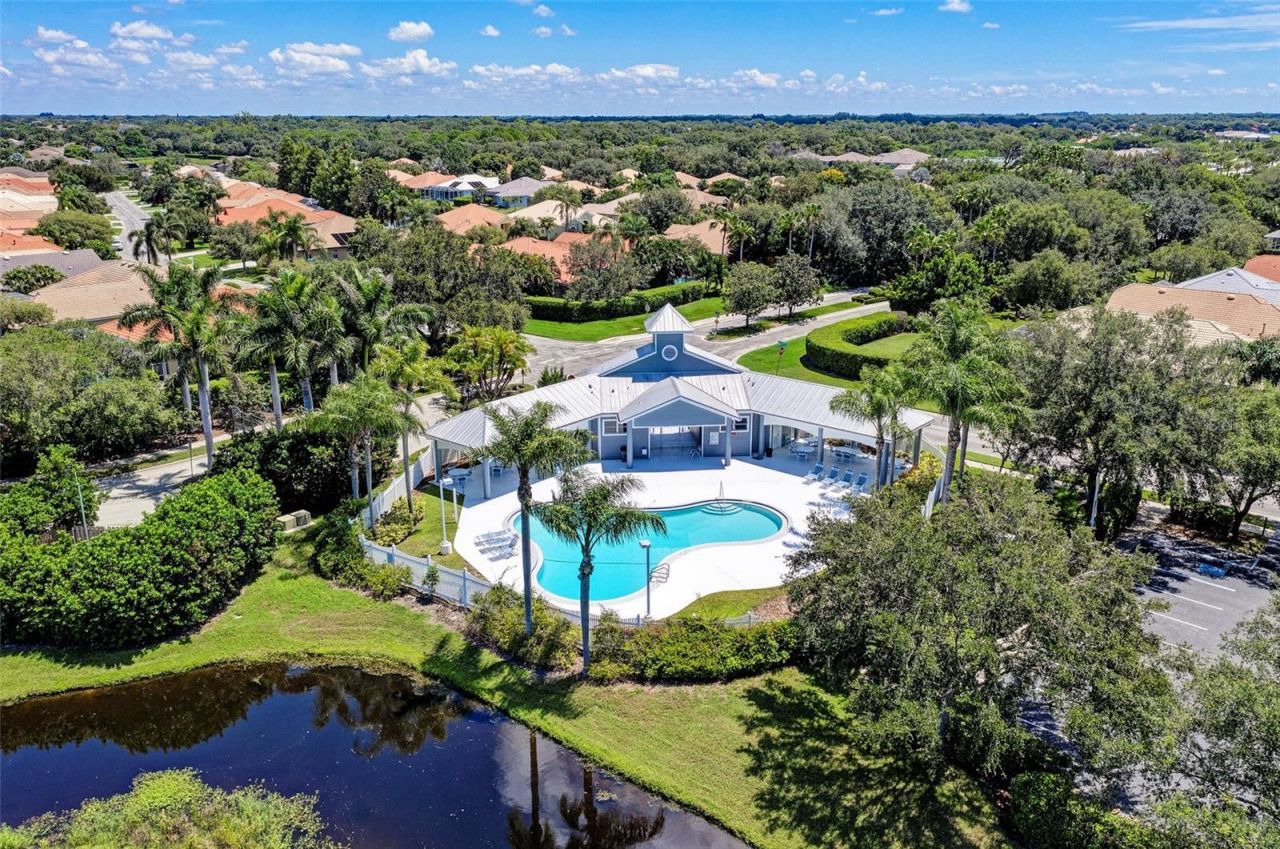 5271 Highbury Circle, Sarasota, FL 34238 Photo