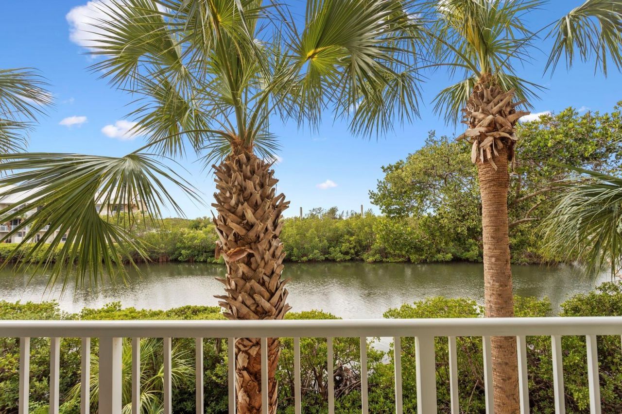 464 Bahia Beach Boulevard, Ruskin, FL 33570 Photo