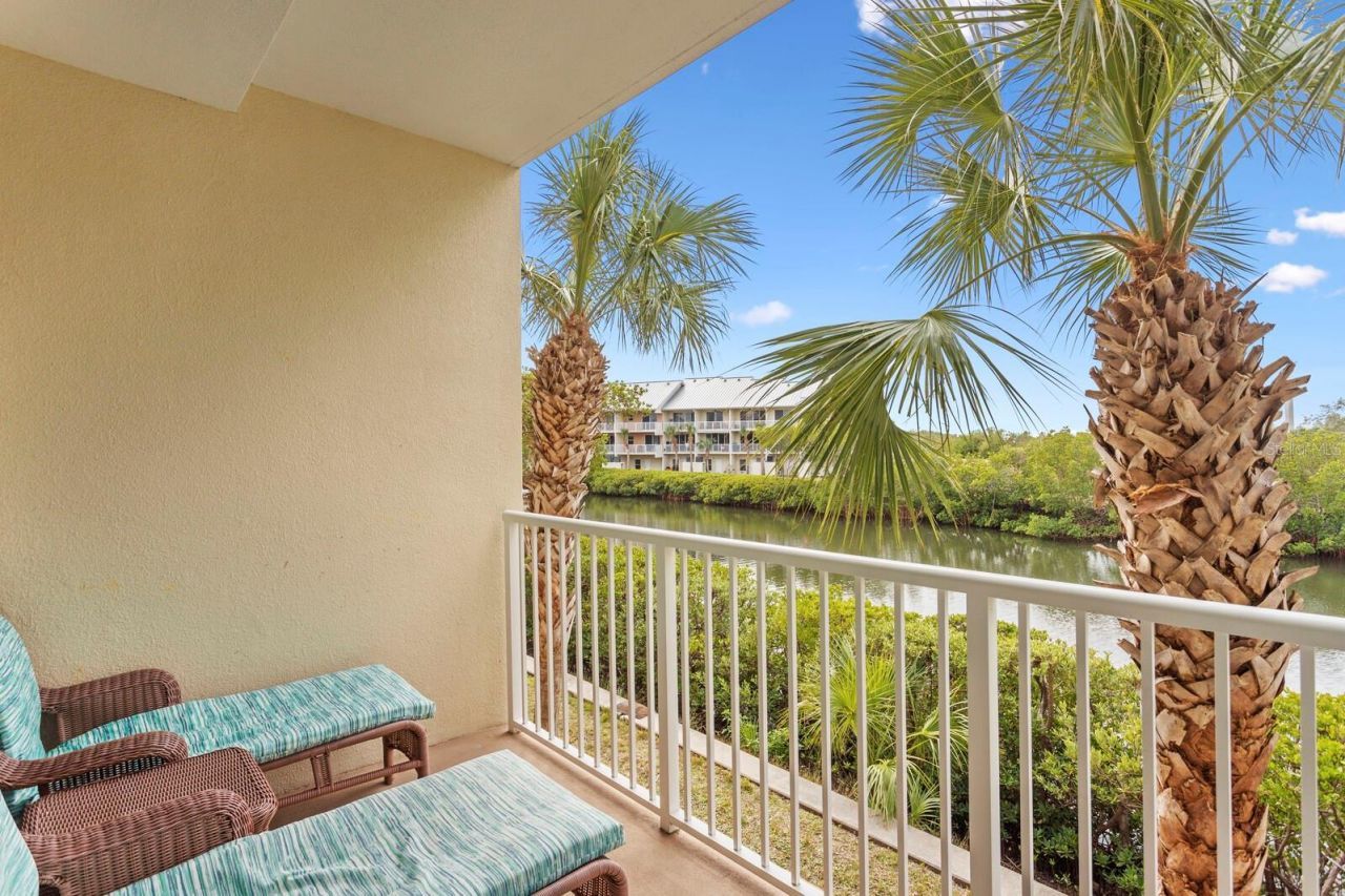 464 Bahia Beach Boulevard, Ruskin, FL 33570 Photo