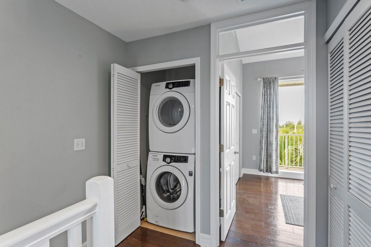 464 Bahia Beach Boulevard, Ruskin, FL 33570 Photo