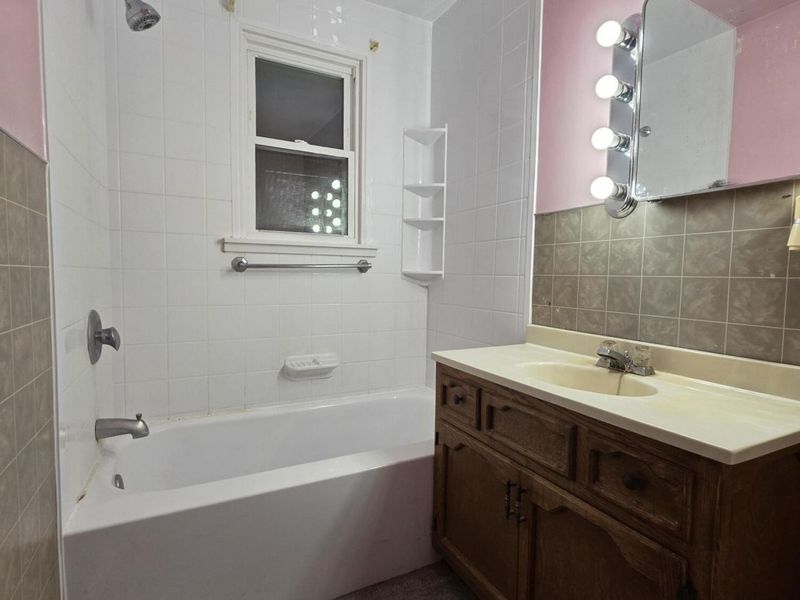 309 W Silver Street, Wapakoneta, OH 45895 Photo 15