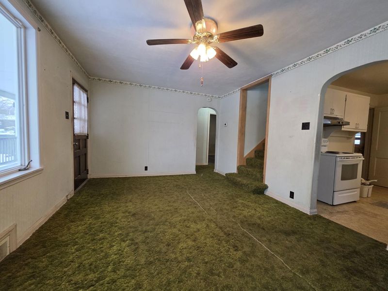 309 W Silver Street, Wapakoneta, OH 45895 Photo 5