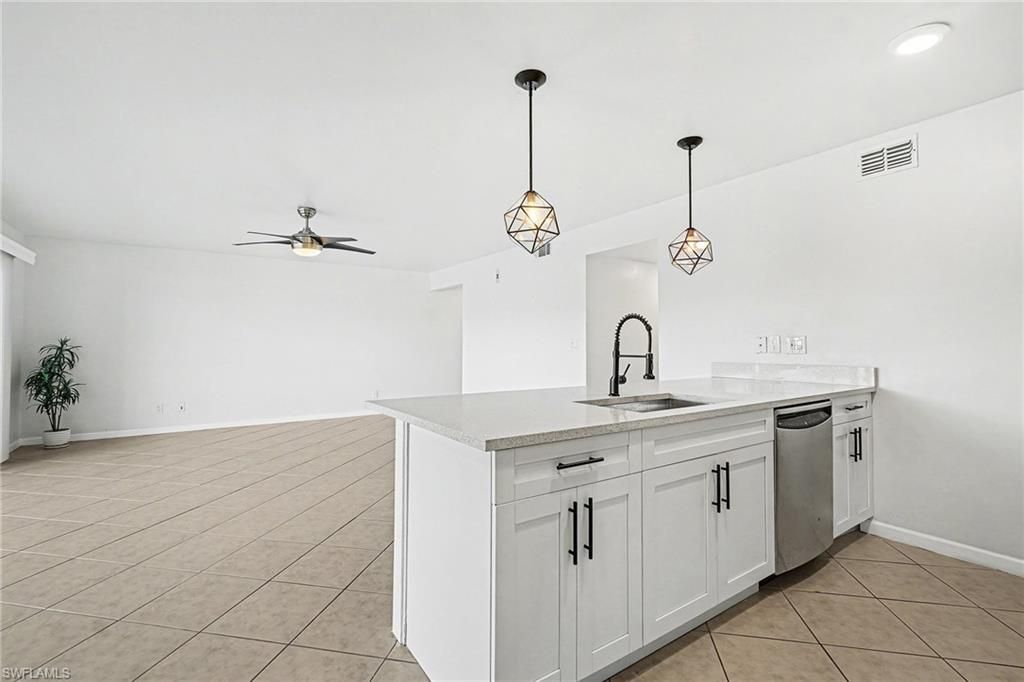 4717 SW 13th Ave, Unit 110, Cape Coral, FL 33914 Photo