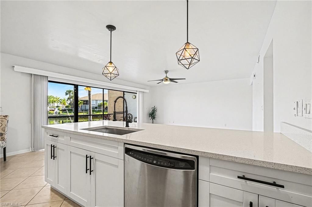 4717 SW 13th Ave, Unit 110, Cape Coral, FL 33914 Photo