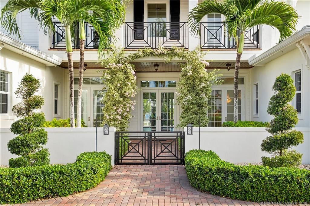 3042 NW Radcliffe Way, Palm City, FL 34990 Photo