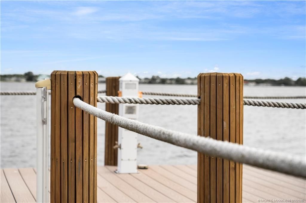 3042 NW Radcliffe Way, Palm City, FL 34990 Photo