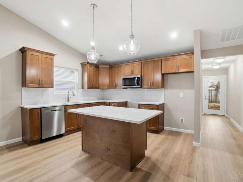 65 Timber Creek Drive, Carlisle, OH 45005 Photo 7