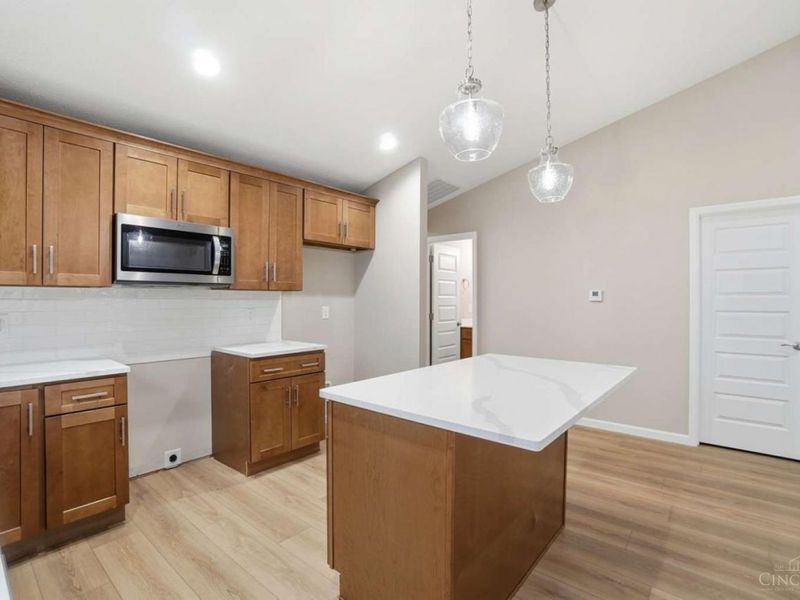 65 Timber Creek Drive, Carlisle, OH 45005 Photo 9