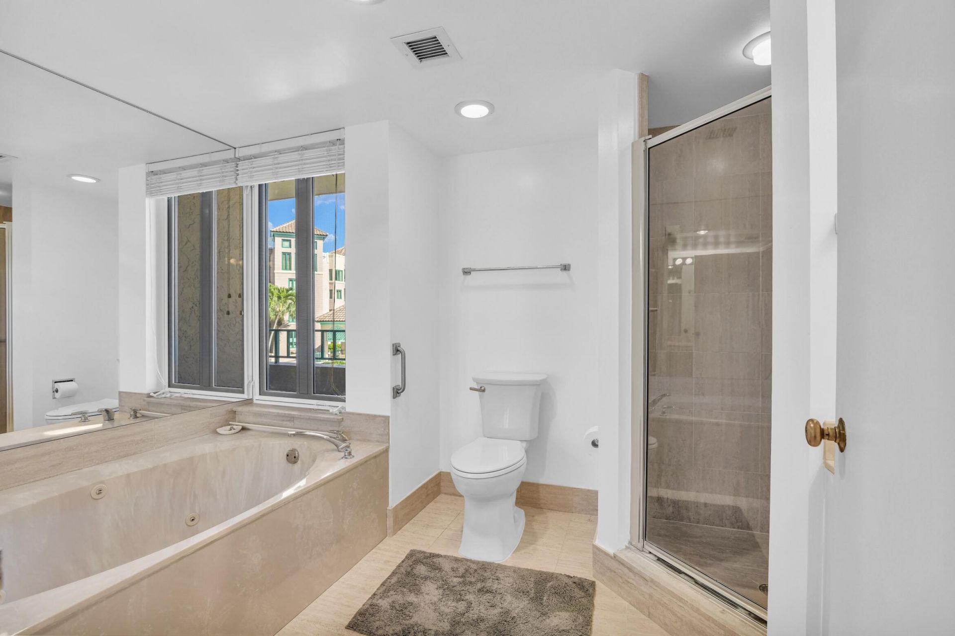 120 SE 5th Avenue, Unit 337, Boca Raton, FL 33432 Photo