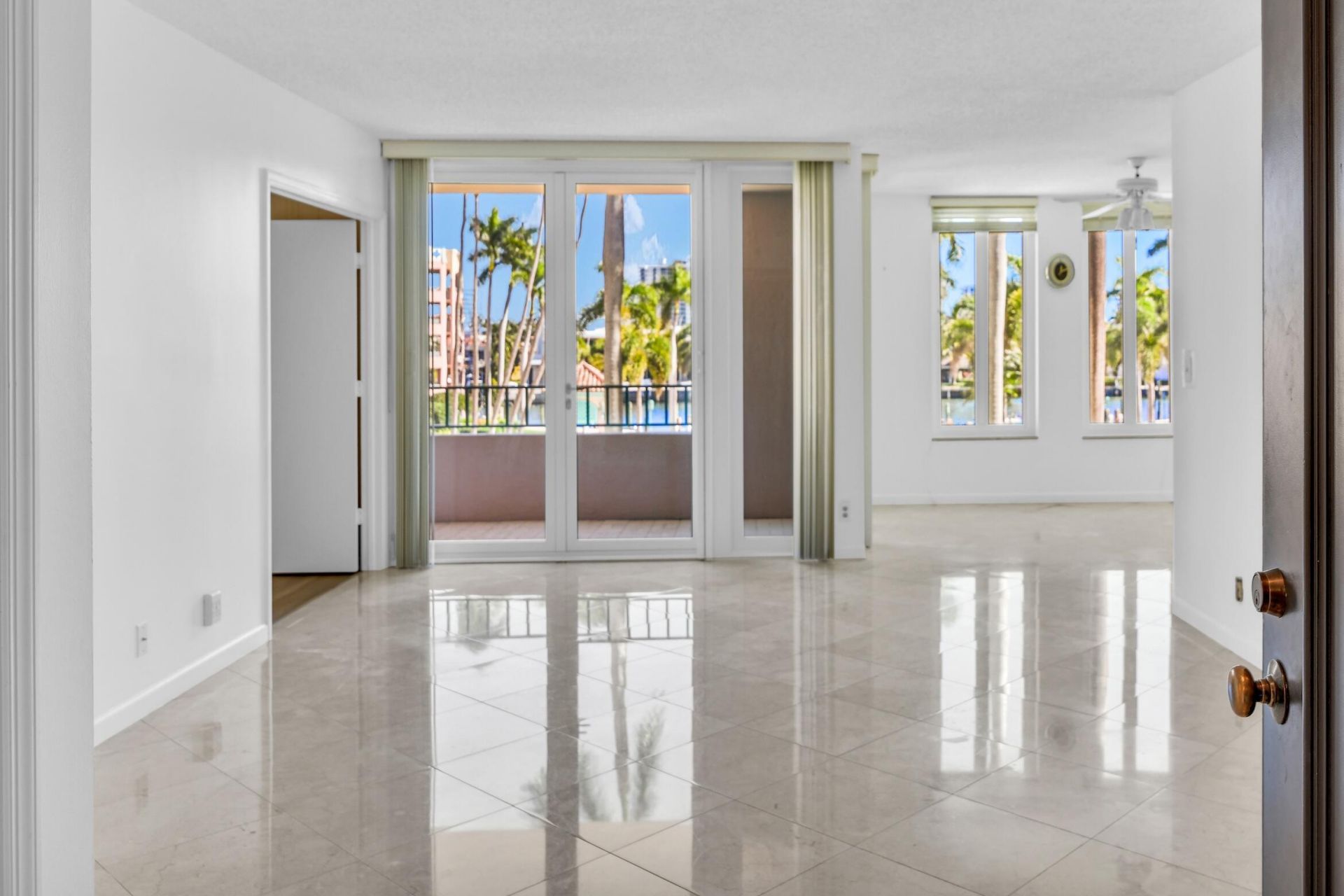 120 SE 5th Avenue, Unit 337, Boca Raton, FL 33432 Photo