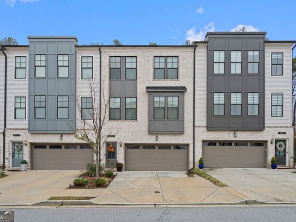 6176 Eves Way, Norcross, GA 30071