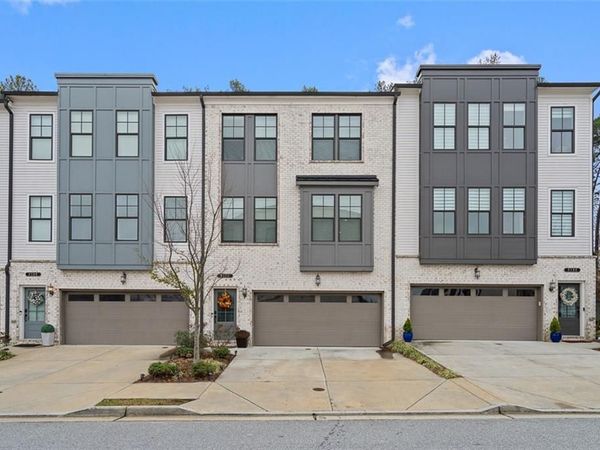 6176 Eves Way, Norcross, GA 30071