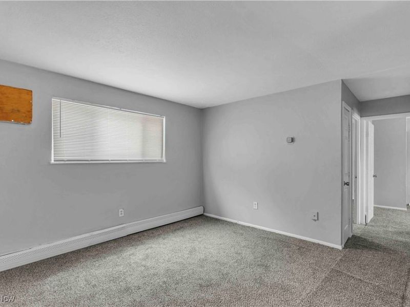 16703 Harvard Avenue, Cleveland, OH 44128 Photo 12