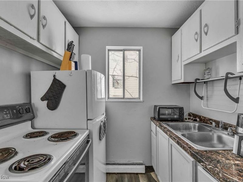 16703 Harvard Avenue, Cleveland, OH 44128 Photo 13