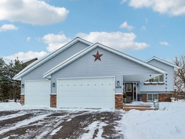 11576 Bristol Road, Chisago City, MN 55013