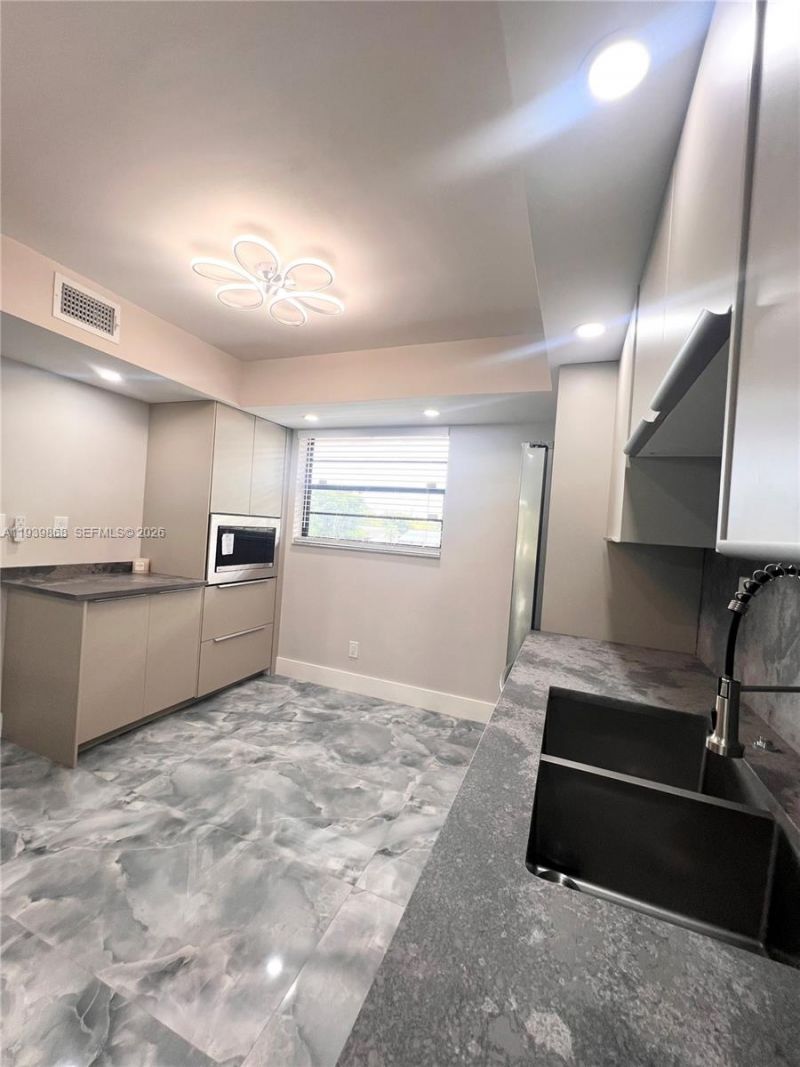 4930 E Sabal Palm Blvd, Unit 206, Tamarac, FL 33319 Photo