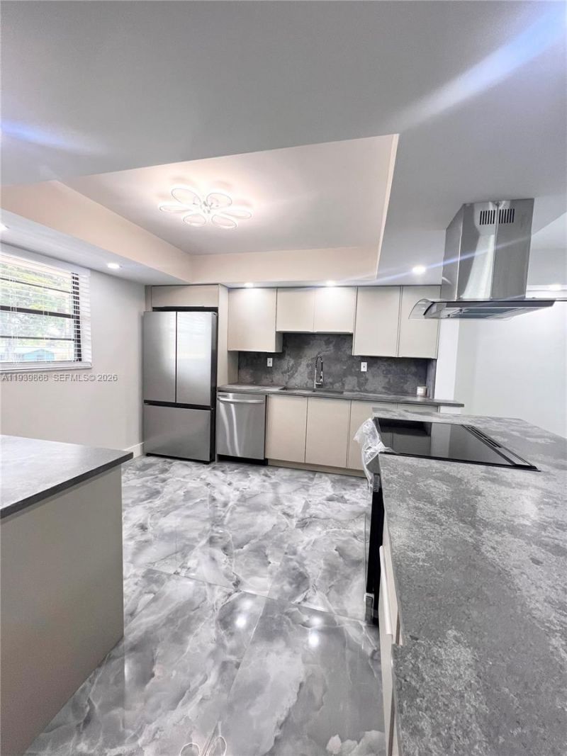4930 E Sabal Palm Blvd, Unit 206, Tamarac, FL 33319 Photo