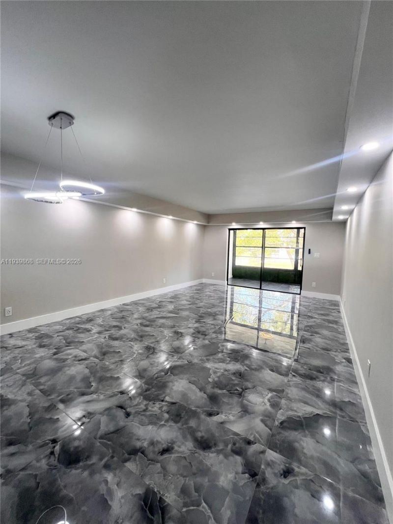4930 E Sabal Palm Blvd, Unit 206, Tamarac, FL 33319 Photo