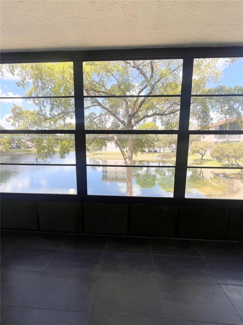 4930 E Sabal Palm Blvd, Unit 206, Tamarac, FL 33319 Photo