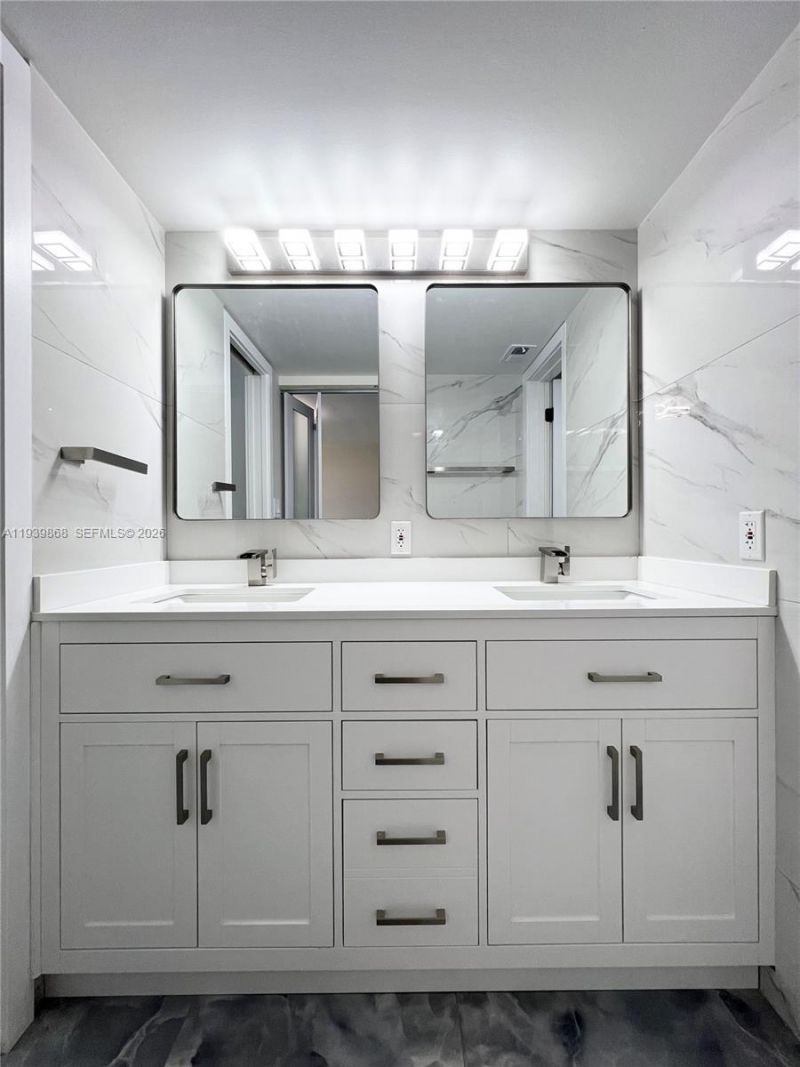 4930 E Sabal Palm Blvd, Unit 206, Tamarac, FL 33319 Photo