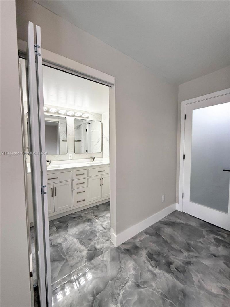 4930 E Sabal Palm Blvd, Unit 206, Tamarac, FL 33319 Photo