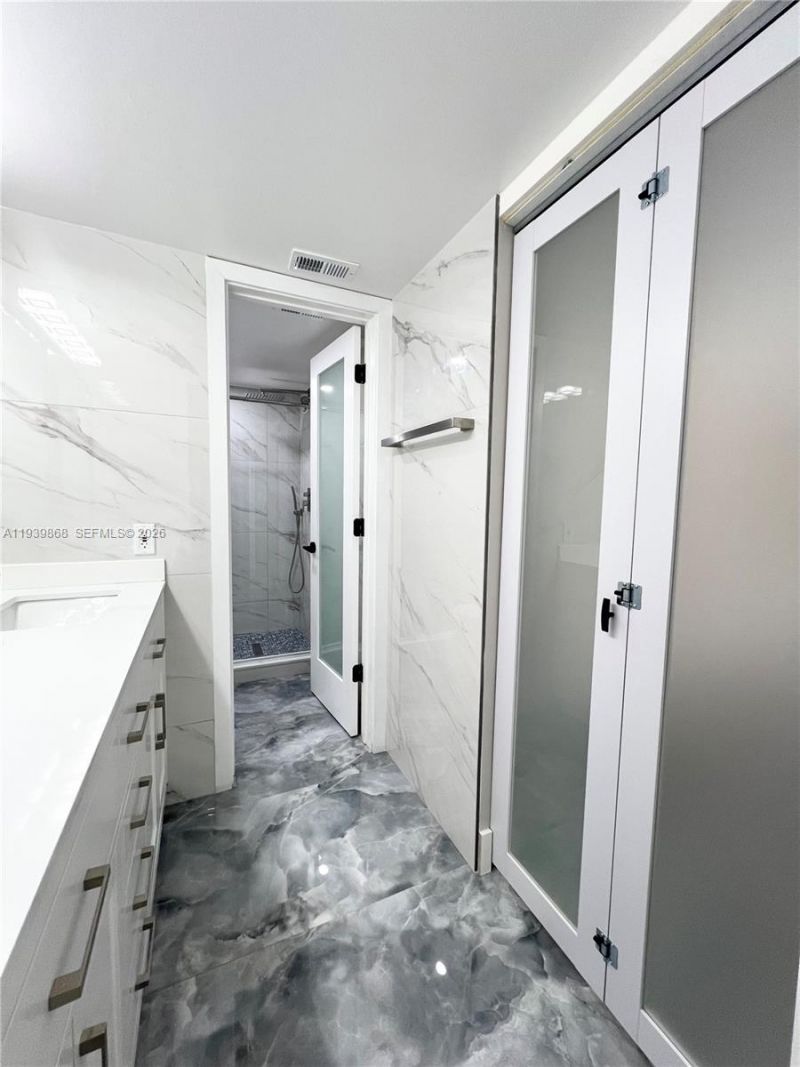 4930 E Sabal Palm Blvd, Unit 206, Tamarac, FL 33319 Photo