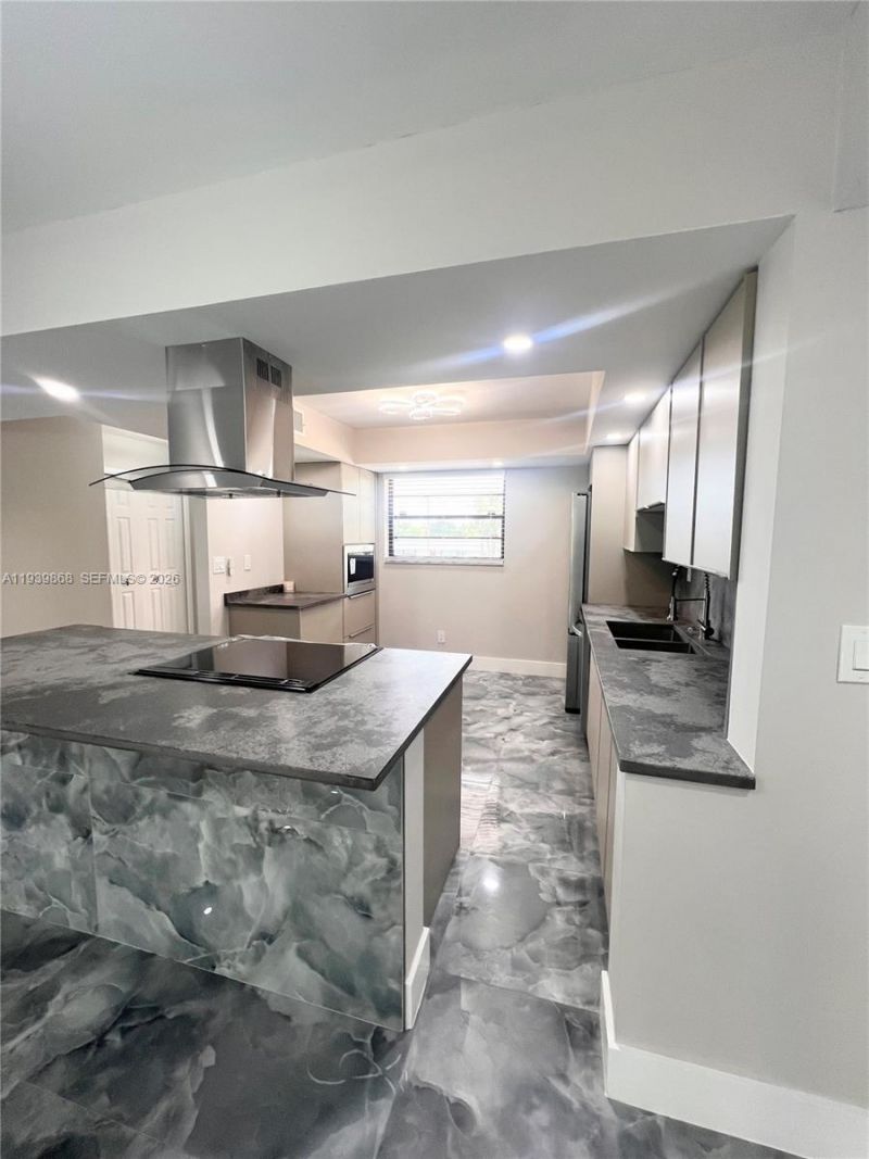 4930 E Sabal Palm Blvd, Unit 206, Tamarac, FL 33319 Photo