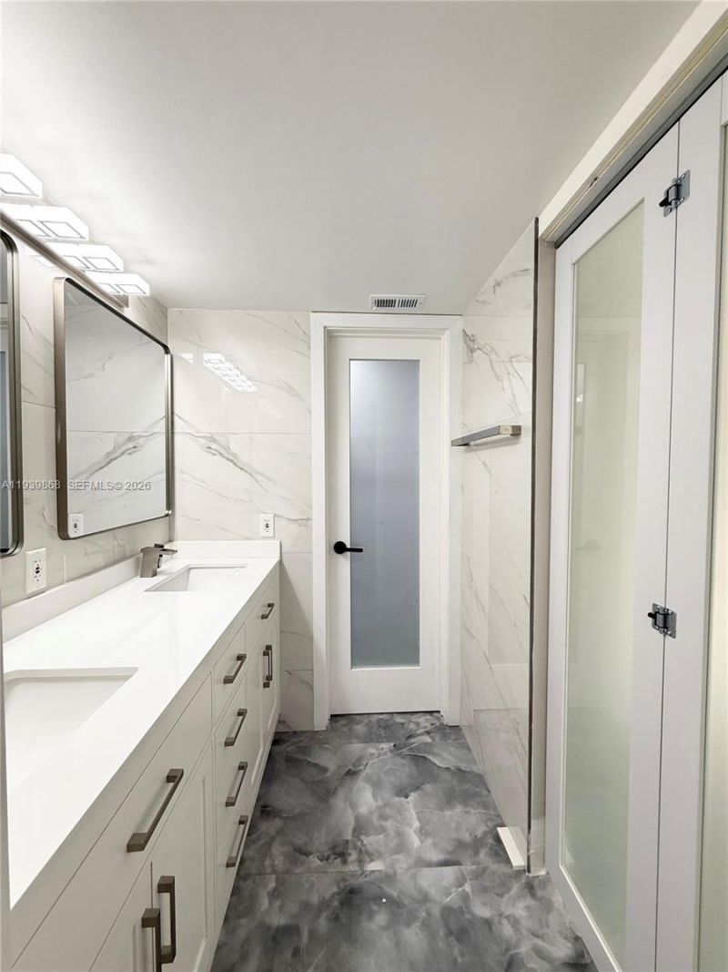 4930 E Sabal Palm Blvd, Unit 206, Tamarac, FL 33319 Photo